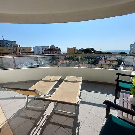 Hotel Centrale Lido di Jesolo Esterno foto