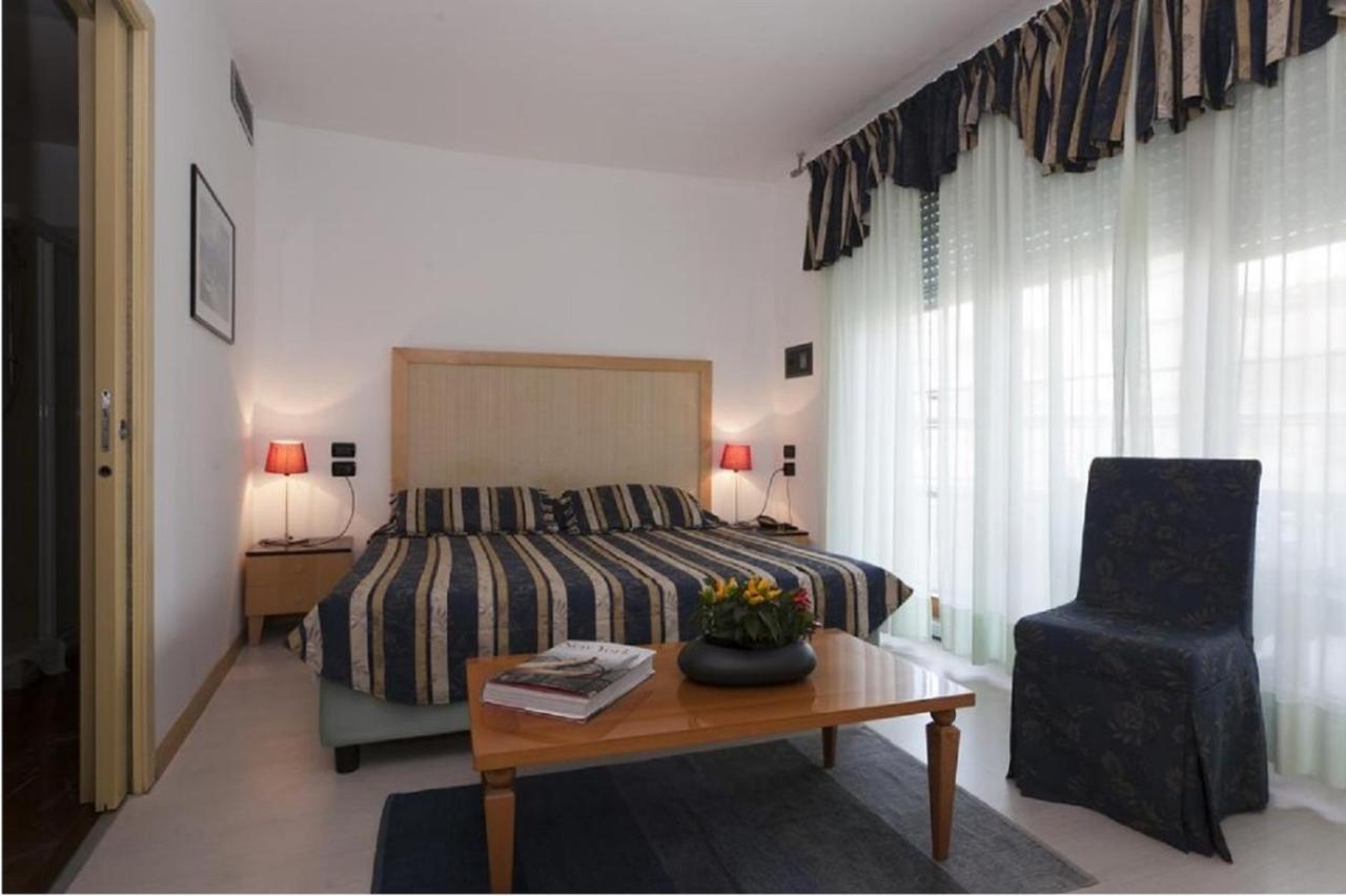Hotel Centrale Lido di Jesolo Esterno foto