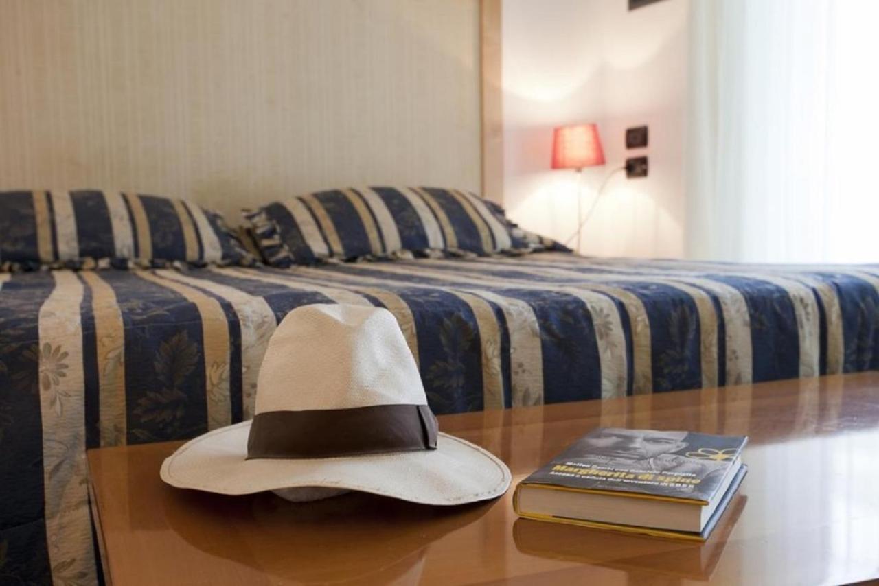 Hotel Centrale Lido di Jesolo Esterno foto